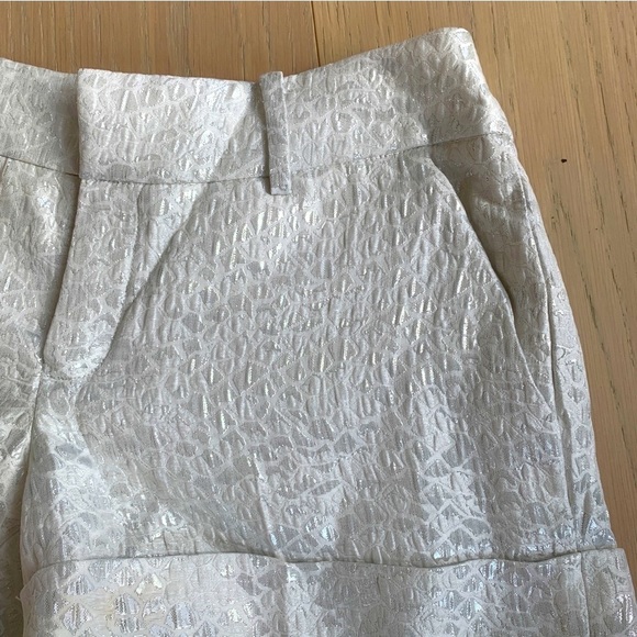 Club Monaco fitted shorts - Picture 3 of 9